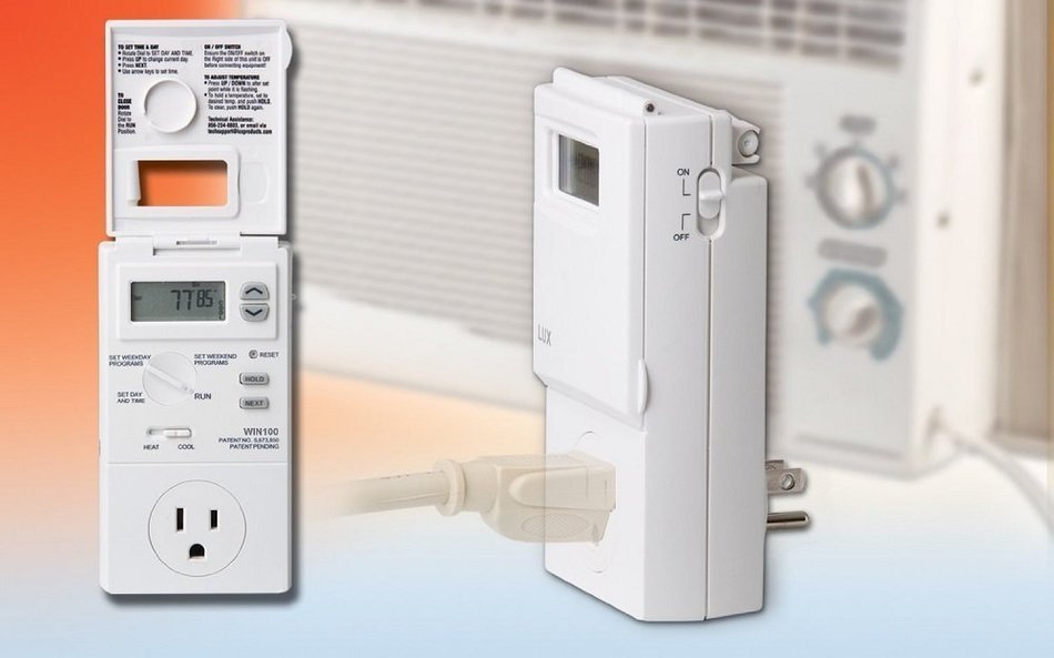 Lux Programmable Outlet Thermostat Win100