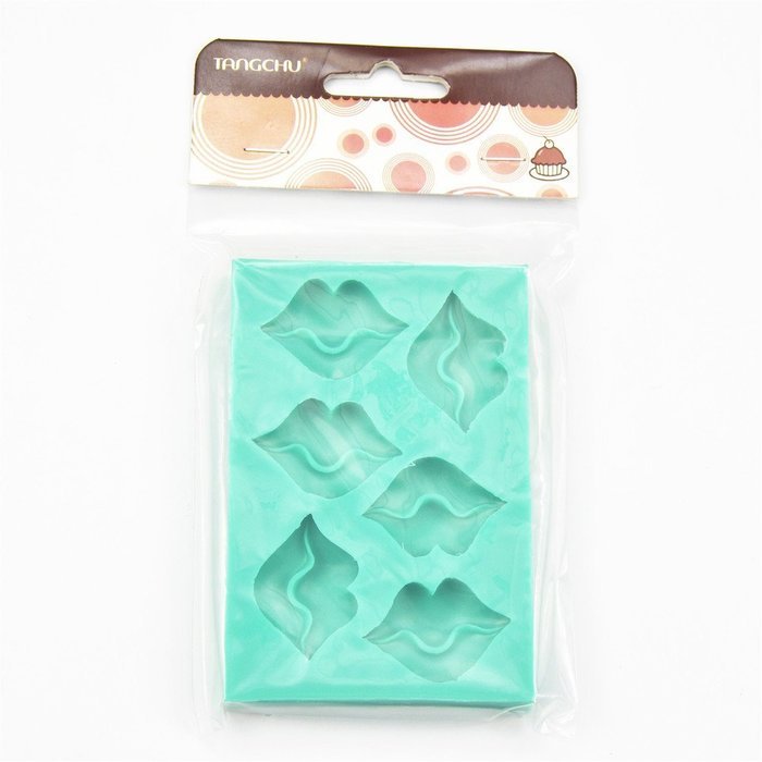 TANGCHU Lip Shape Soft Silicone Cake Mold 4.72*3.15*0.59inch Green N2