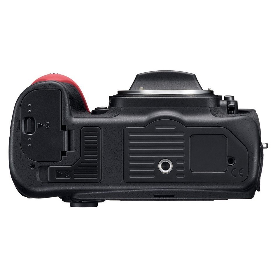 Nikon D300s 12.3MP CMOS Digital SLR Camera with AF-S DX NIKKOR 18-200mm f/3.5-5.6G ED VR II Lens