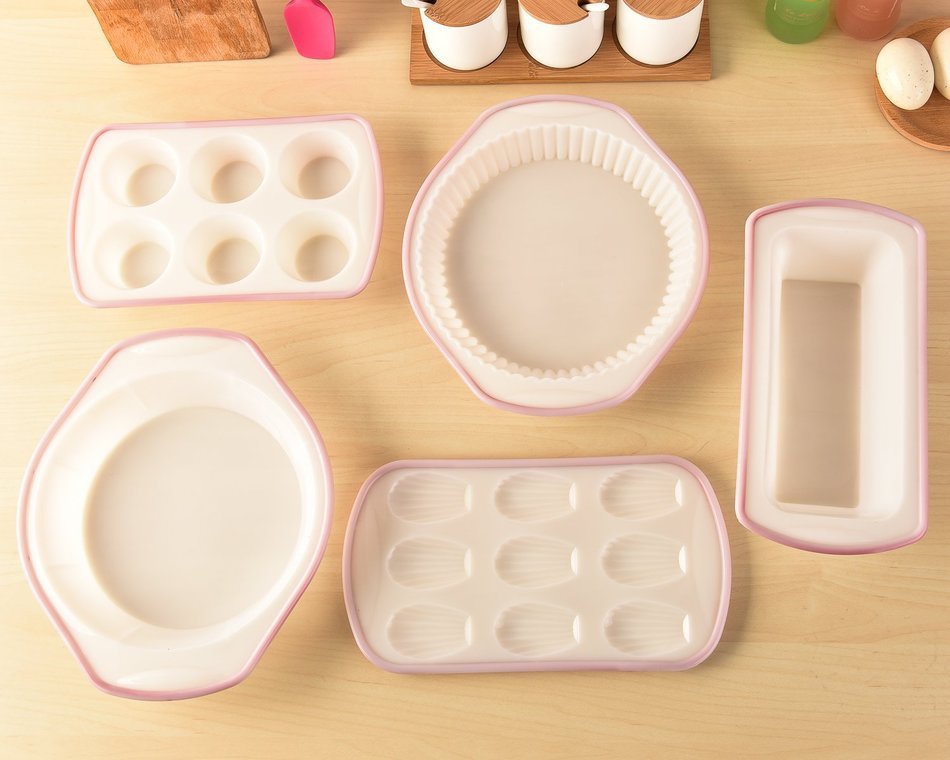 YIJIA Silicone Round Cake Pizza Baking Pan Heat Resistant Cookies Cupcake Tray Mold Bread Loaf Toast Bakeware... N2