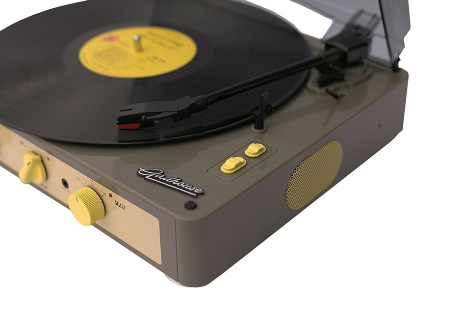 Gadhouse Brad Vintage Record Player 3-speed Turntable Built in Bluetooth, Stereo Speakers, Headphone Jack, Aux...