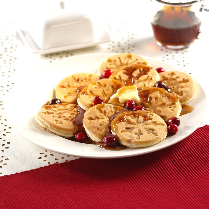 Nordic Ware Smiley Face Pancake Pan