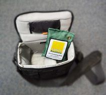 Golden Bamboo, Activated Charcoal 100g- Air Purifying Bag / Odor Eliminating Drying Bag (Gray) N6