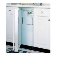 15 lb Ice Maker Color: White cabinet with White Door, Hinge: Left