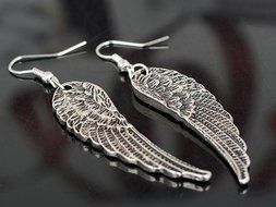 Hot Fashion Jewelry Womens Tibet Silver Angel Wings Earrings Drop Dangle Earring
