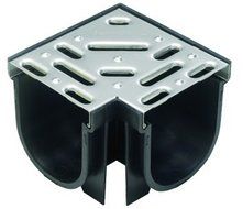 Regular Black Polymer Corner with Pressed Stainless Steel Grate