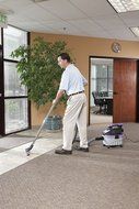 ProTeam Wet-Dry Vacuums ProGuard 4-Gallon Portable Wet Dry Vacuum Cleaner N4