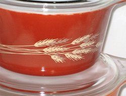 Vintage 1980&#039;s Pyrex &quot; Autumn Harvest Wheat &quot; Glass Cinderelle Casserole w/ Clear Lid Set - 1 Quart &amp; 1 1/2 Quart... N2