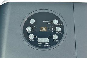 NewAir AC-12200E Portable Air Conditioner N5