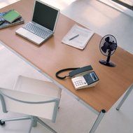 SENPAIC Oscillating Fan Desk Table USB Fan ( USB or Battery Powered ,2 Speed,Quietness)(Black) N3