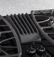 GE Profile 30" Built-In Gas Downdraft Cooktop Black Glass Top / Stainless Steel Trim N2