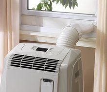 DeLonghi PAC A120E 12,000-BTU Portable Air Conditioner N5