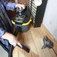 WORKSHOP Wet Dry Vac WS0400VA Portable Wet Dry Vacuum Cleaner, 4-Gallon Small Shop Vacuum Cleaner, 5.0 Peak HP... N4