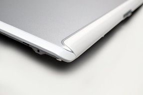 New Genuine OEM DELL Inspiron E1705 9400 LCD Rear Back Top Cover W/Hinge LCD LID DF050 Monitor...