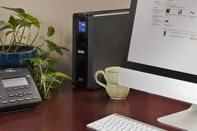 APC UPS Battery Back Up (BR1000G) - Back-UPS Pro 1000VA 8-outlet Uninterruptible Power Supply with Surge Protection