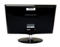 Samsung SyncMaster P2570 Glossy Black 24.6&quot; 1080p HDMI Widescreen LCD Monitor