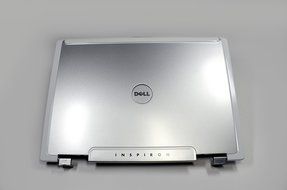 New Genuine OEM DELL Inspiron E1705 9400 LCD Rear Back Top Cover W/Hinge LCD LID DF050 Monitor... N2