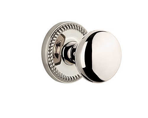 Grandeur Newport Rosette with Fifth Avenue Knob, Passage - 2.375, Polished Nickel by Grandeur