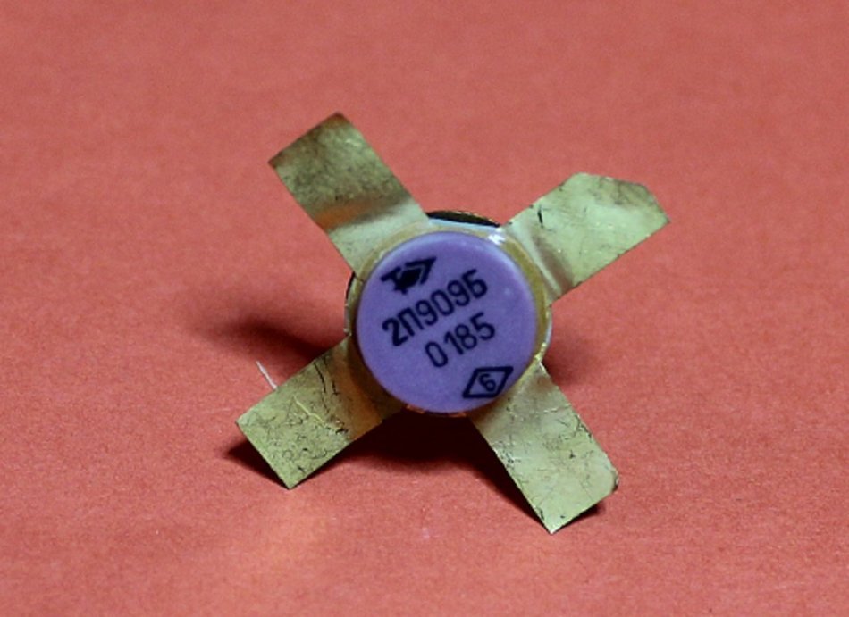 Transistor silicone KP909B (2P909B) analogue DV1007 USSR 1 pcs