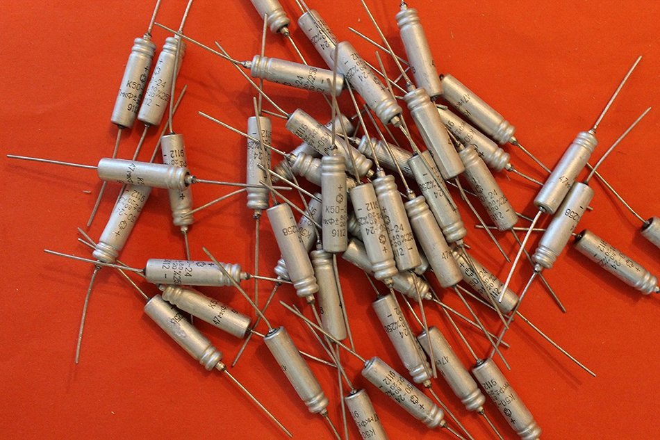 Capacitor oxide electrolytic K50-24 25V 47uF USSR 25 pcs