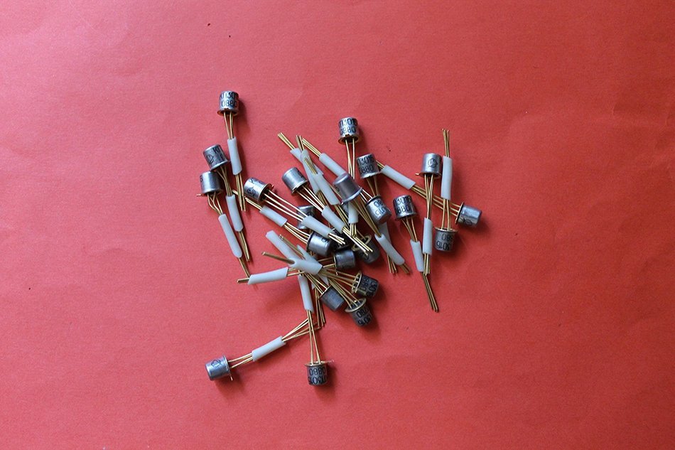 Transistors silicon KP301B (2P301B) analogue 2N4038 USSR 4 pcs