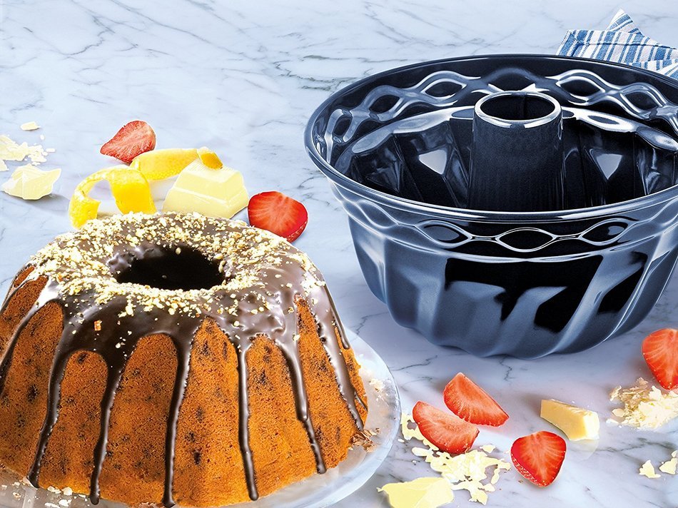 Dr. Oetker Back-Liebe 1116 Cake Mould 24 cm in Gift Box
