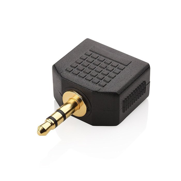 Cable Matters 5-Pack, Gold Plated 3-RCA Coupler N54