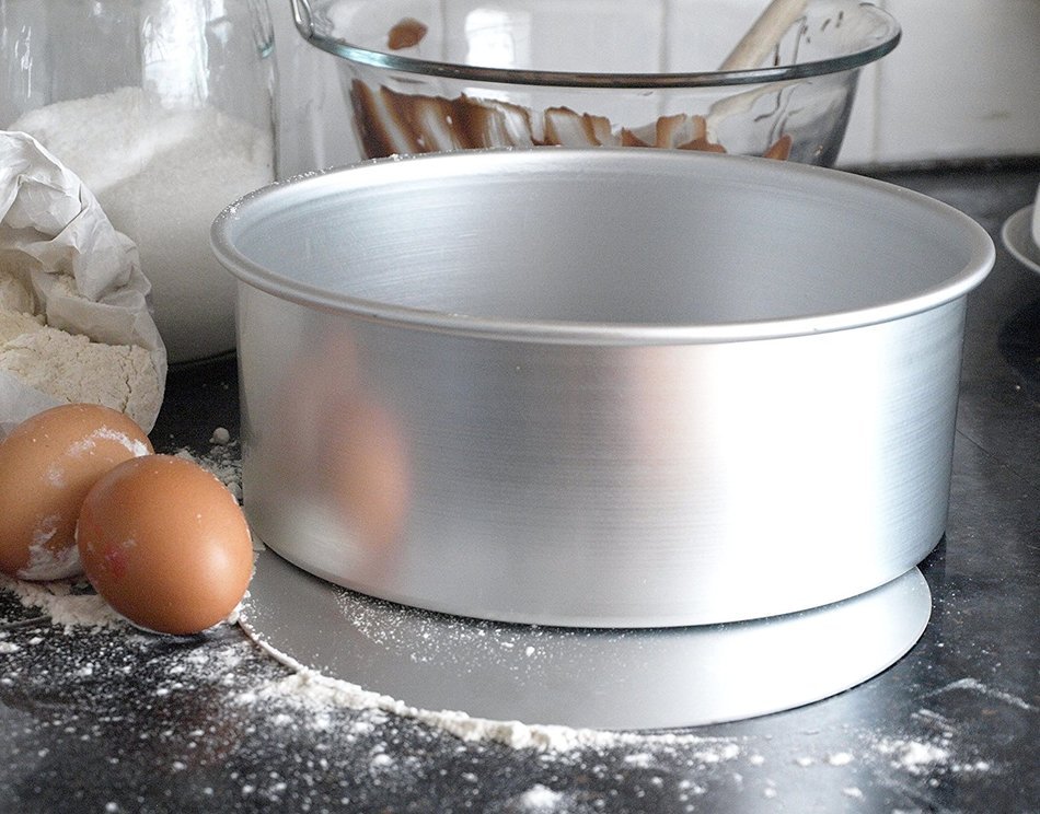 Mermaid M8844 9-inch Round Loose-Based Cake Tin