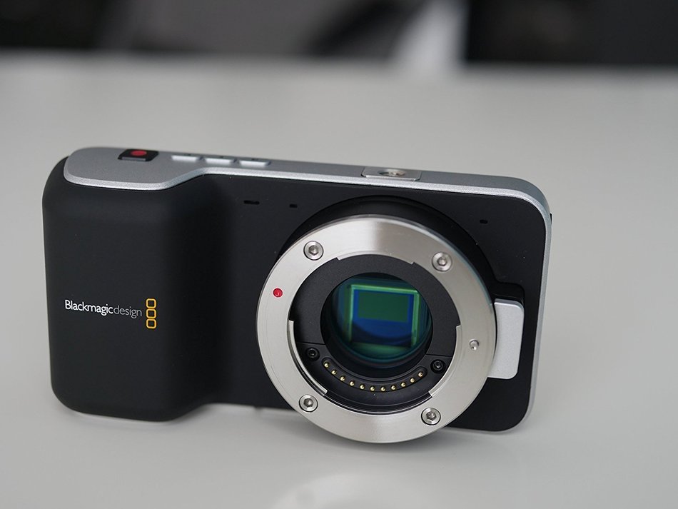 Black Magic Pocket Cinema Camera BUNDLE (Camera Body + 2 Black Magic Batteries + Watson Charger)