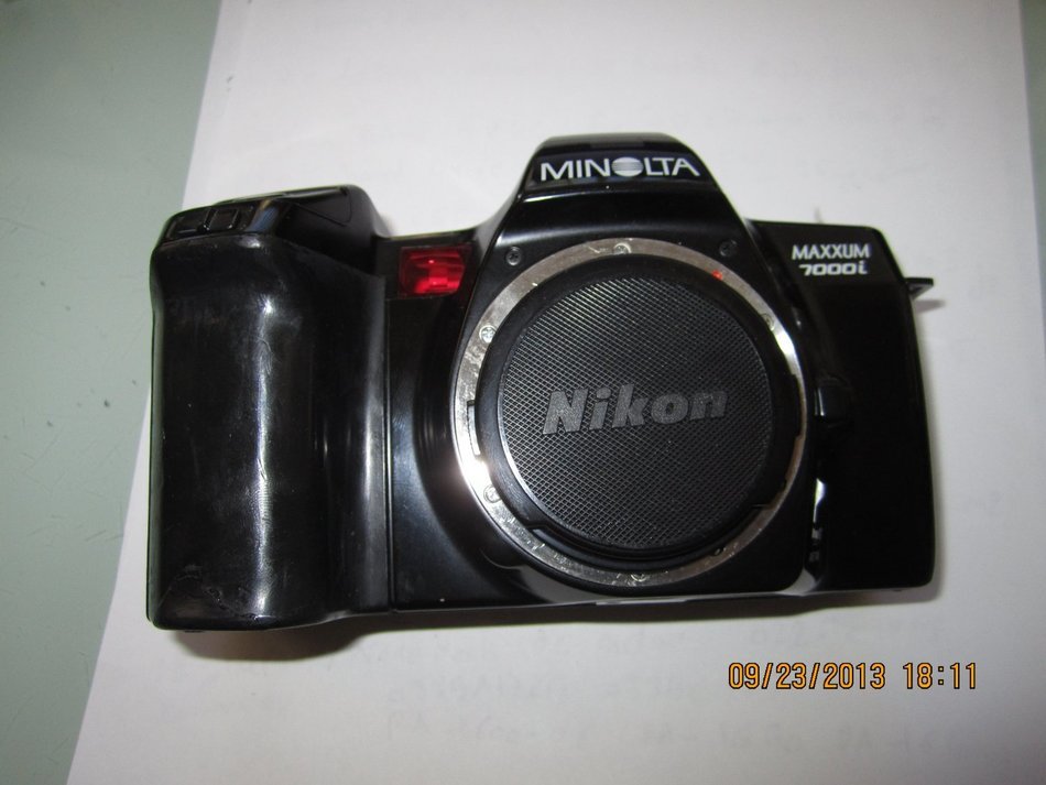 Minolta Maxxum 7000i BODY N2