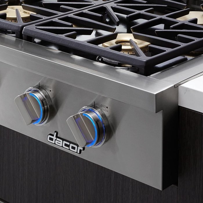 Dacor Discovery IQ DYRTP366SNG 36" Natural Gas Cooktop with 2 SimmerSearTM Burners and 4 High Performance Sealed... N2