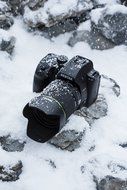 Pentax K-70 Weather-Sealed DSLR Camera with 18-135mm Lens (Silver) N15