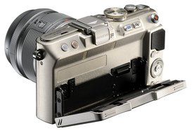 Olympus Mirrorless SLR E-PL6 Body Only (Red) - International Version N43