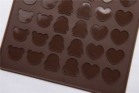 30 Cavity Food Grade Silicone Macaron Baking Mat for Microwave Oven Kitty Heart Penguin Shape