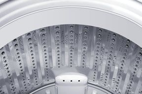 Haier HLP24E 1.5 cu. ft. Portable Washer with Stainless Steel Drum and Pulsator Wash System N2