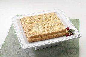 Nordic Ware 03148 Snowflake Shortbread Pan