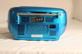 Sylvania SRCD243PL Portable CD Player with AM/FM Radio Boombox, Pink or Blue N3