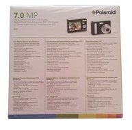 i737: Polaroid 7.0 Megapixel Digital Camera with 2.5" LCD Display