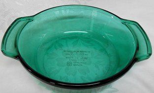 Anchor Hocking Green Glass Casserole #1037 1.5 Qt N2