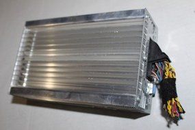 2007 - 2010 MINI COOPER R56 OEM AUDIO AMPLIFIER AMP HARMAN BECKER # 65123451405 (E.C.A.P)