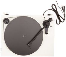Pro-Ject Essentail II Turntable - Matte Red N26