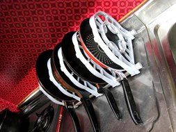 New Pan and Pot Organizer Rack Multi Uses Kitchen Rack Frying Pan Stand Holder N3