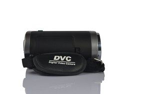 Lightahead&reg; DV series High-Definition HD 720p Digital Camcorder SD/SDHC with 4x Digital Zoom &amp; 2.7&quot; Flipout screen... N7