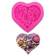 HT BAKEWARE | Heart Shaped Embossed Flowers Silicone Mold N2