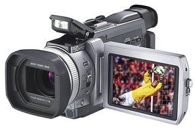 Sony DCRTRV950 MiniDV Digital Camcorder (Discontinued by Manufacturer) N2