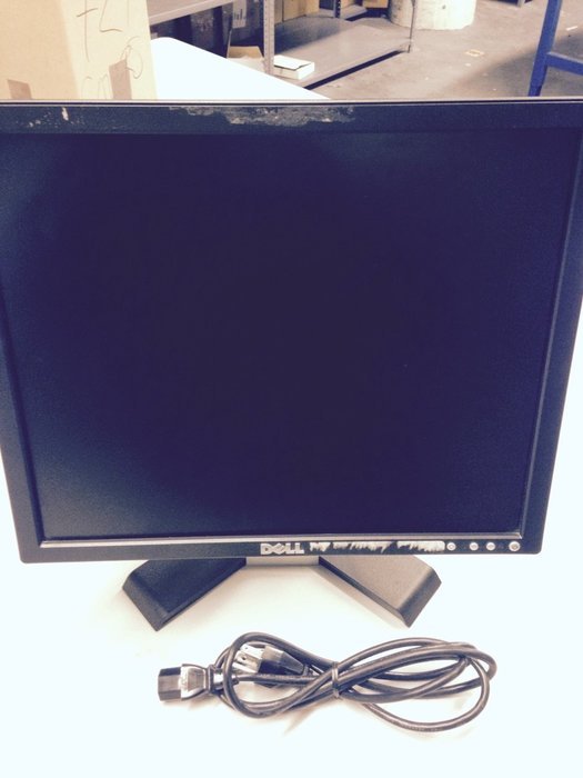 Dell E178FPB Flat Panel Monitor-1280x1024 Black and Silver-E178FPB