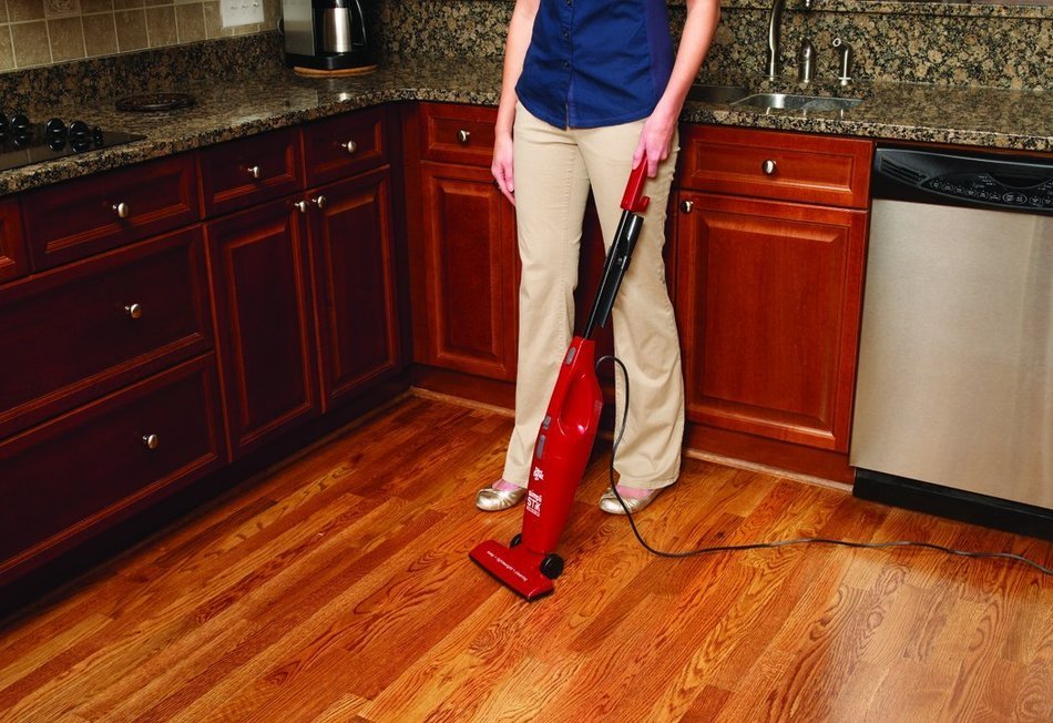 Dirt Devil Vacuum Cleaner Simpli-Stik Lightweight Bagless Corded Stick and Handheld Vacuum SD20000RED N7