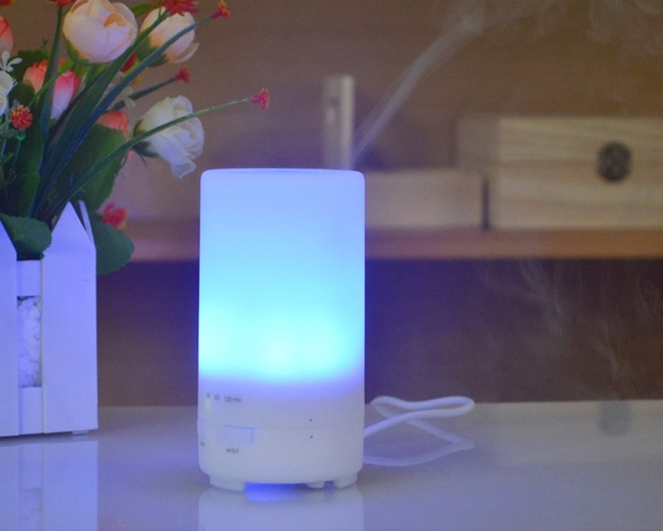 ACCENTORY Home Air Humidifier Aromatherapy Essential Oil Diffuser with 7 color changing models (150ml) N10