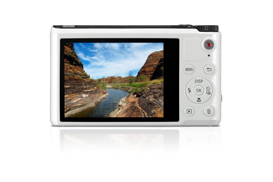 Samsung WB200F/WB250F Digital Camera 14.2 Megapixels 3-Inch Screen WiFi USB (White) N2