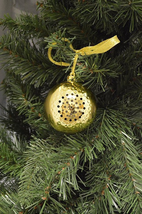 Life Made Tree Tunes Christmas Ornament Bluetooth Speaker for Smartphones - Retail Packaging - Green N4